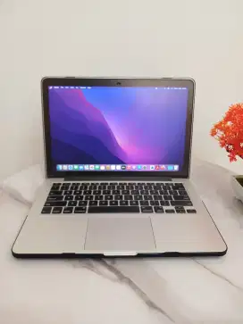 Macbook pro 2015 i5 8gb 256gb murmer