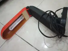 Lampu meja belajar merk Sanly