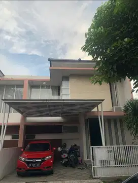 rumah mewah bonus furniture di permata jingga pj dekat kampus UB