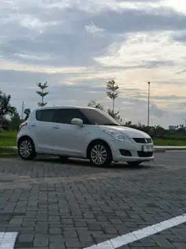 Suzuki swift 1.4GX AUTOMATIC