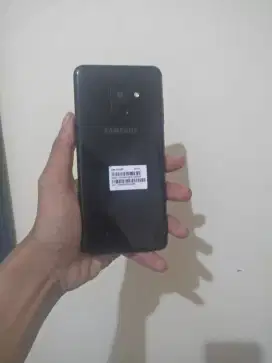 Samsung A8 2018 Ram 4/32gb Mulus 98% masih tingting + oppo a71