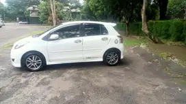 Toyota Yaris 2011 Bensin