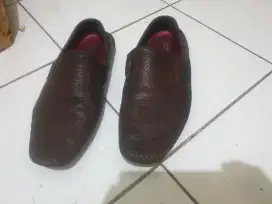 Dijual sepatu kulit Ori Gino Mariani