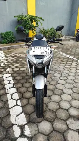 SUZUKI GSX S150 MURAH FULL MULUS GOOD KONDISI