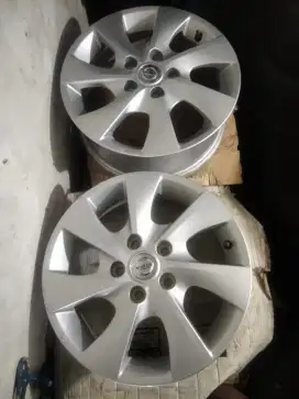 Velg Nissan SERENA R.16 ori