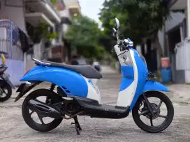 Scoopy tahun 2011/tt boleh gan cash lebih bagus