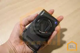 Sony ZV-1 (Kamera Poket Vlogger / Traveling / Content Creator) ZV1