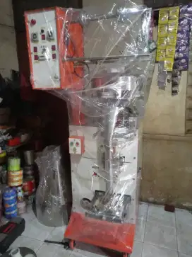 Mesin packing cairan