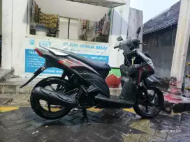 Vario Techno 2010 Hitam