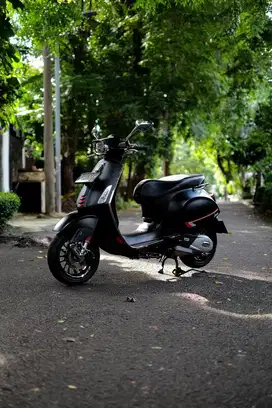 Dijual Vespa Sprint 150 iGet Facelift