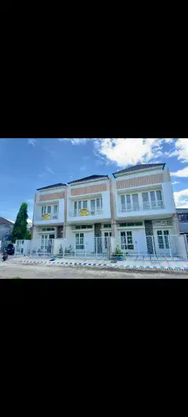 RUMAH BARU MODERN CANTIK DICLUSTER KAHURIPAN NIRWANA SIDOARJO KOTA