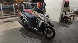 Vario CBS 125 Putih