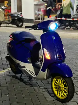 PIAGGIO VESPA MATIC SPRINT 150 3VIE TERMURAH BERGARANSI SIAP KIRIM