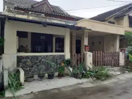 Disewakan & Dijual Rumah LT 128m di Kayuringin Bekasi