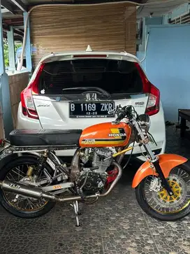 Honda CB Tahun 2002