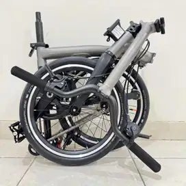 SEPEDA LIPAT BROMPTON M4E T LINE 4 SPEED 2022 - BRAND NEW