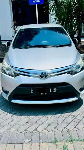 vios 2015 G AT Silver