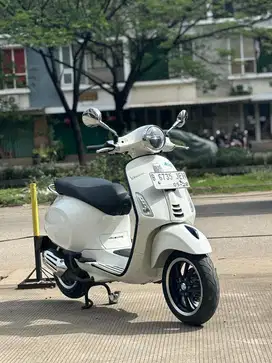 Dijual Vespa Primavera 150 iGet Facelift Fav Colour