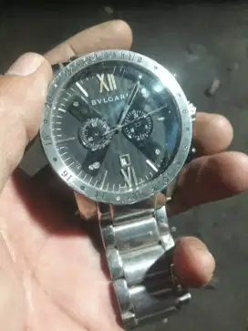 Jual jam tangan merk bulgary masih bagus kondisi mati jual apa adanya