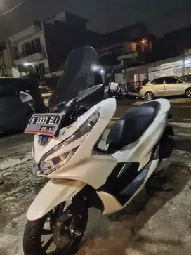 Honda PCX 2018 Pemakai Pribadi Low KM