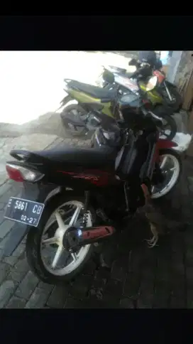 Motor bekas yamaha vega zr 2011 Komplit pajak telat 2x