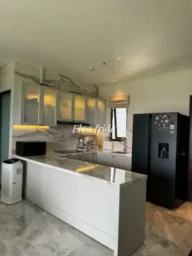 Dijual Apartemen 3+1 BR Full Furnished Di Graha Golf Graha Famili