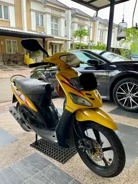 Mio Sporty 2004 Kuning