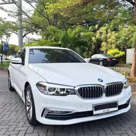 BMW 520I 2018 LUXURY