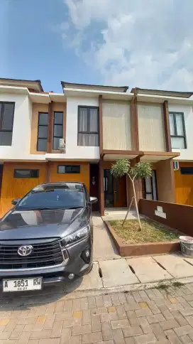 Di sewakan rumah bangunan baru di seion