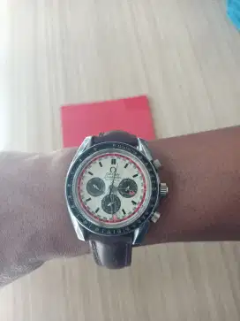 Di jual jam tangan merek omega mesin otomatis no minus