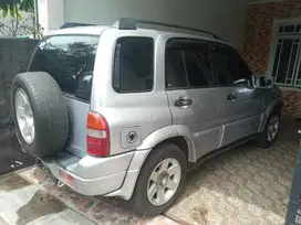 Suzuki Escudo 2002 Bensin