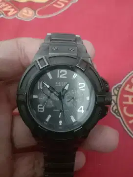 Jual jam tangan GUESS STEEL 100 M/330 Feet pribadi jarang pakai mulus