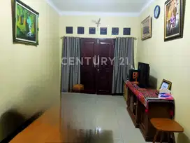 Rumah 4 Kamar Tidur 2 Lantai Di Metland, Jakarta Timur