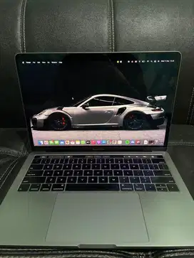 macbook pro 13inch 2019