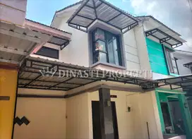 Rumah Tingkat 3KT 2KM Wiyoro Dkt Potorono Ketandan Baturetno Kotagede