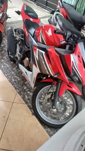 Di jual CBR thn 2019, mulus