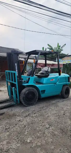 Forklift Mitsubishi 3,5 Ton,Manual,Tiang 3 Meter,Mesin S6S,Tahun 2005