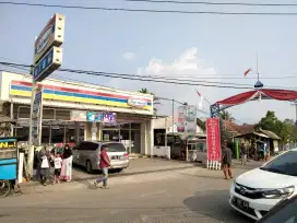 Indomaret Garut dan Alfamart Pangandaran dijual salah satu