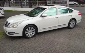 Nissan Teana 2.5 XV Putih Sunroof