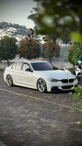 DIJUAL TERMURAH!! BMW F30 328i Sport