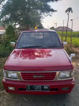 Isuzu Panther 2000 Diesel