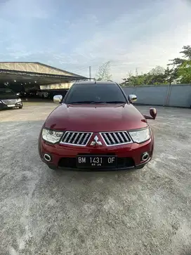 Pajero  GLs 4x2 2010  manual km 188 ribuan