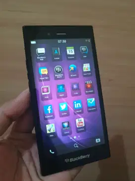 Blackberry Z3 Fullset Langka Rare Item