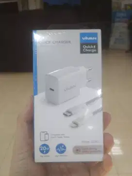 CHARGER IPHONE 20W