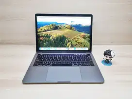 Macbook Pro 2019 Touchbar 13 Core i5 8GB 512GB CTO