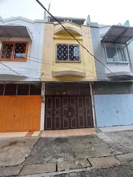 Dijual Rumah Siap Huni Terawat Komplek Japaris Indah