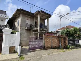 Dijual Cepat Rumah Mewah Kondisi renov 70%