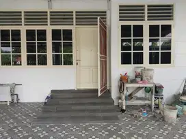 Dijual Rumah Siap Pakai Daerah Citarum Semarang