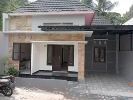 Dijual rumah 9 unit dalam cluster Lokasi di bendungan Wedomartani slem