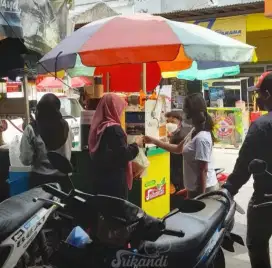 Kedai es teh srikandi